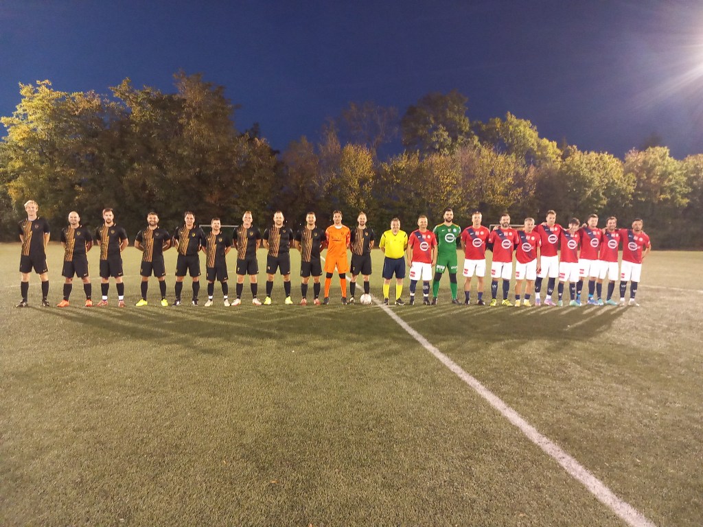 Spektakuläre Partie am Kunstrasen im Welser Mauth&nbsp;Stadion